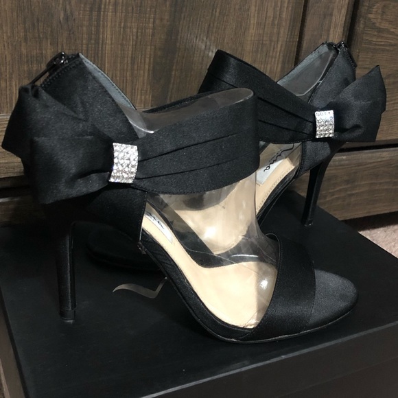 NINA Cosmos LS Black Dress Sandal Heels - Picture 2 of 4